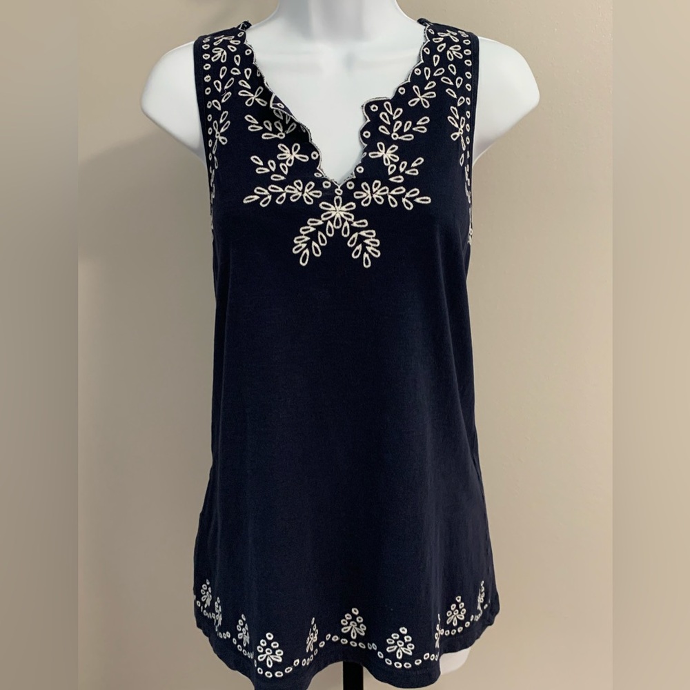 Loft Embroidered Tank - Picture 2 of 16